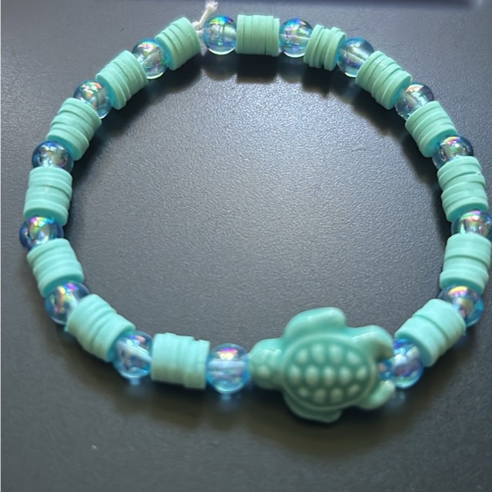 Turquoise Turtle Beaded Bracelet